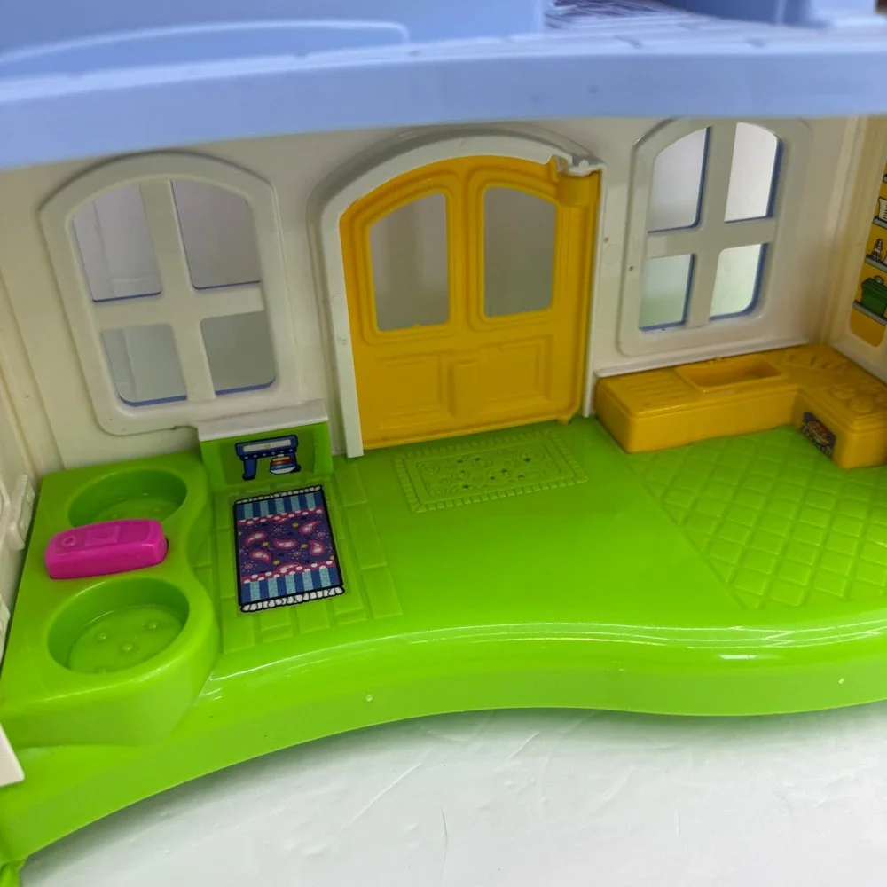 Fisher-Price Little People Happy Sounds Home Kids OS Purple White P3329 House